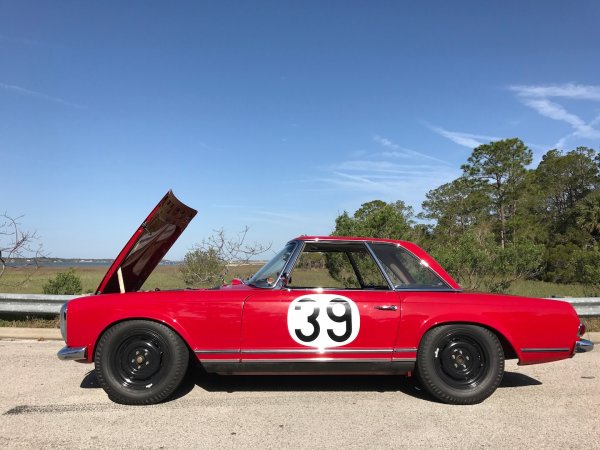 The Sultry 1963 Mercedes-Benz 230 SL Pagoda Will Make You Hate Modern Life