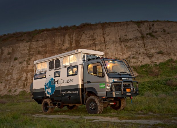 The Mighty $265,000 Earthcruiser Is a Prepper’s Fantasy