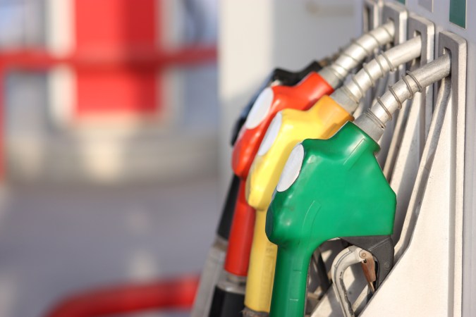 AAA: Pump Prices 12 Cents Cheaper Than a Month Ago