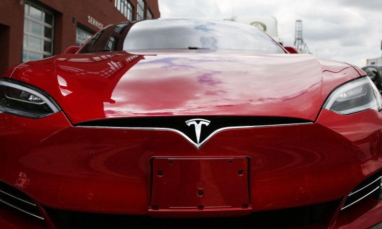 Tesla Will Discontinue its Cheapest Model