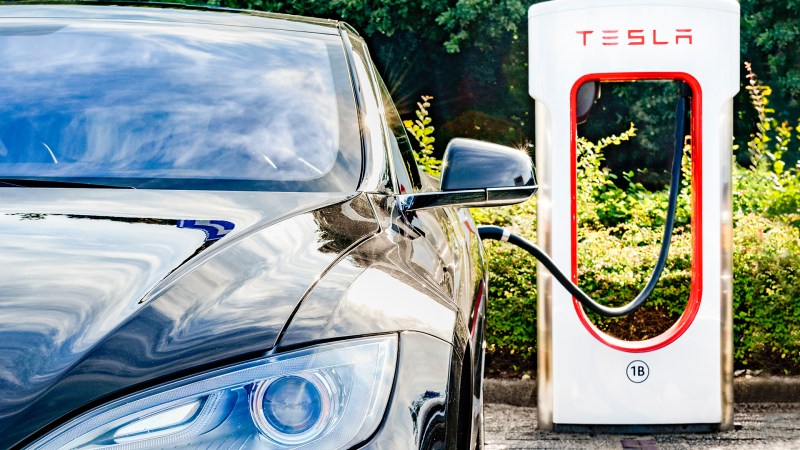 Your Power Company Wants Congress to Keep the EV Tax Credit