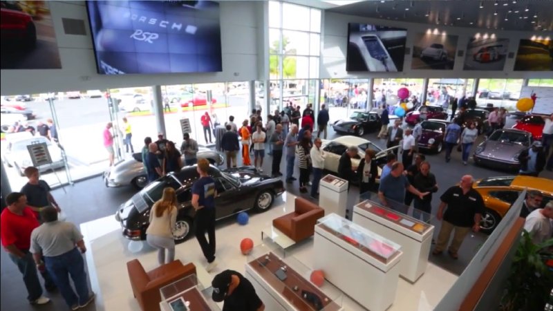 Porsche South Bay Opens First West Coast Porsche Classic Facility