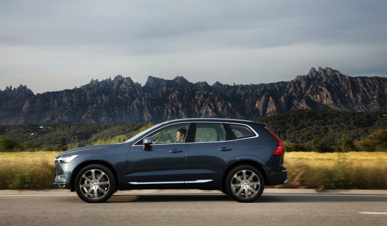 Can the Volvo XC60 Redeem the Luxury Crossover?