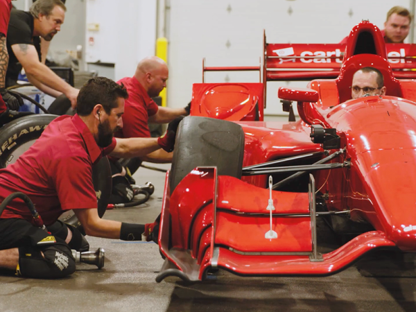 How Does an IndyCar Pit Crew Train For 7 Seconds of Glory?