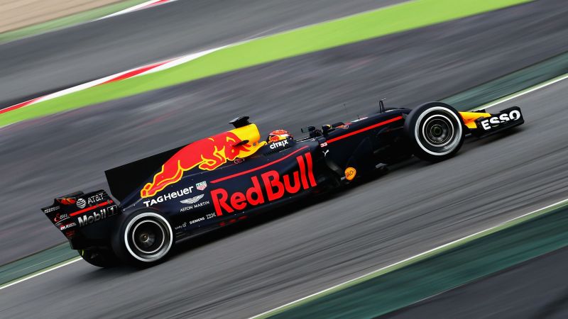 Red Bull Demands Better F1 Engine Regulations by 2021