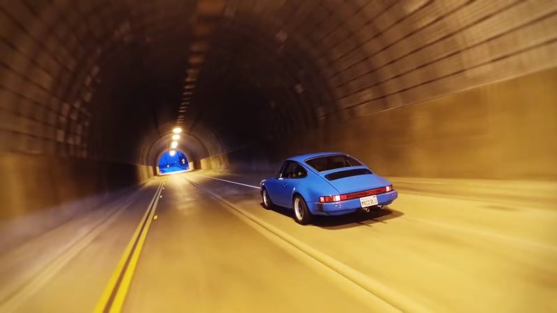 3.2-Liter 1975 Porsche 911 – The Goose Versus The Snake