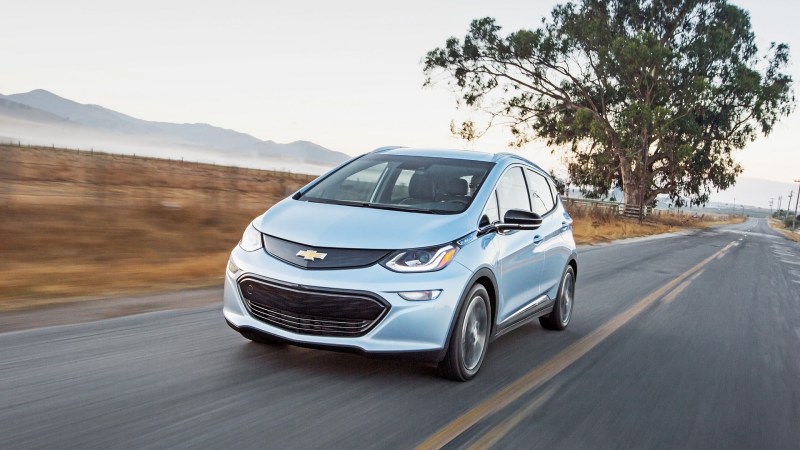 PSA: The 2022 Chevy Bolt EUV Costs Less Than the Bolt EV Now