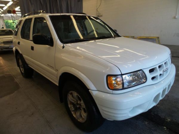 2000 Isuzu Rodeo S : The Drive’s Daily Mileage Champion