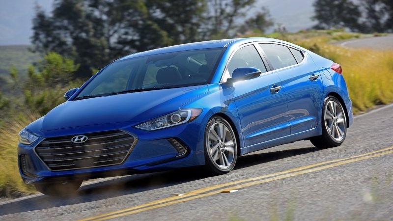 New Hyundai Elantra Can Be Packed With an Arsenal of Technology