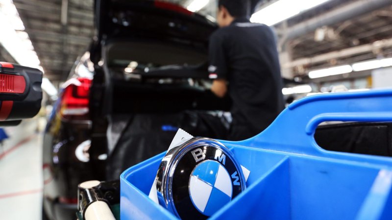 BMW to Increase Vehicle Prices in Overseas Markets Due to Higher Tariffs