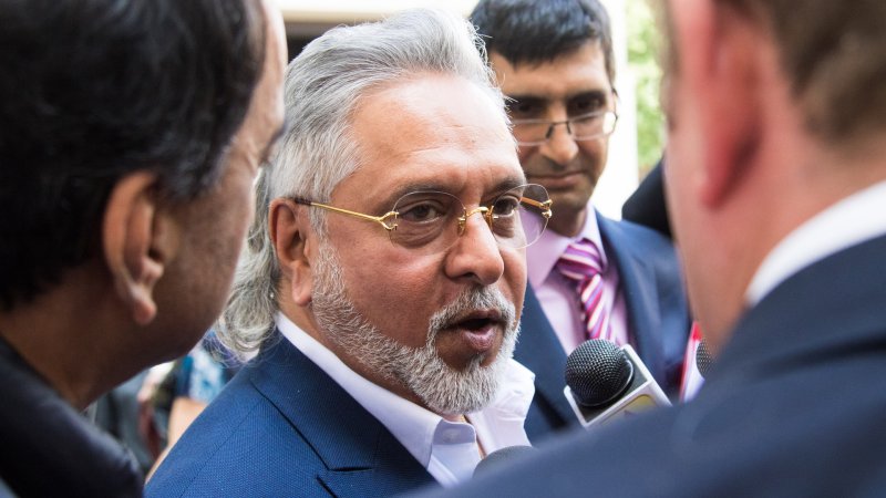 Vijay Mallya’s Bail Extended at Hearing as He Proclaims His Innocence