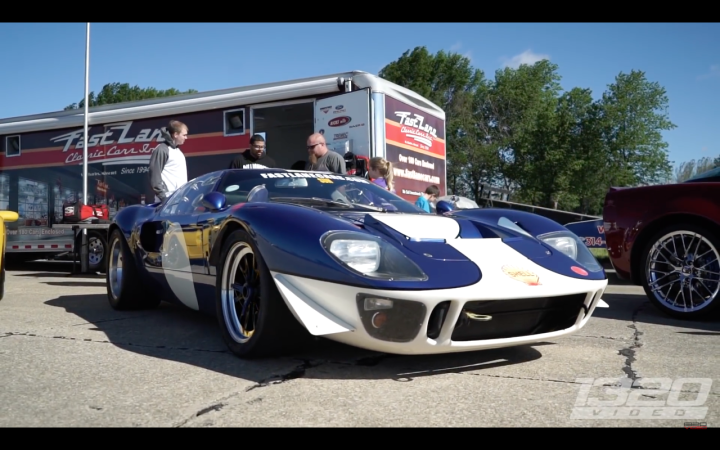 Watch a 707-HP Dodge Charger Hellcat Get Roasted by a Ford GT40 on a Drag Strip