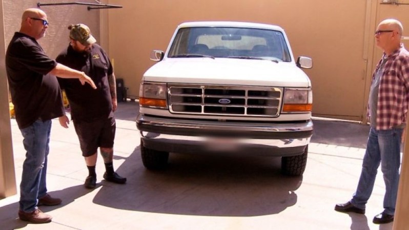 The Famous O.J. Simpson White Ford Bronco is Headed to History’s <em>Pawn Stars</em>