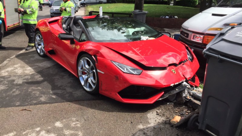 Here’s What a Wrecked Lamborghini Huracan Rental Looks Like