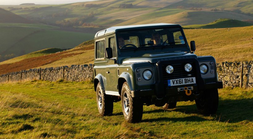 Next-Gen Land Rover Defender Will Be Sold in U.S., Report Says