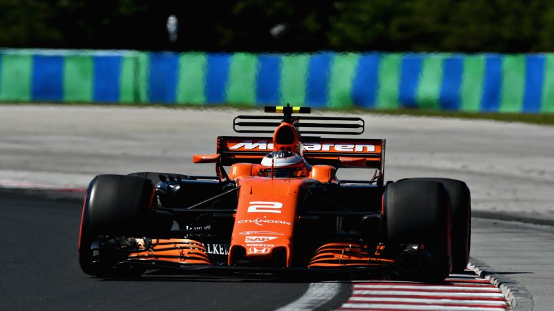 Stoffel Vandoorne Will Stick with McLaren in the 2018 F1 Season