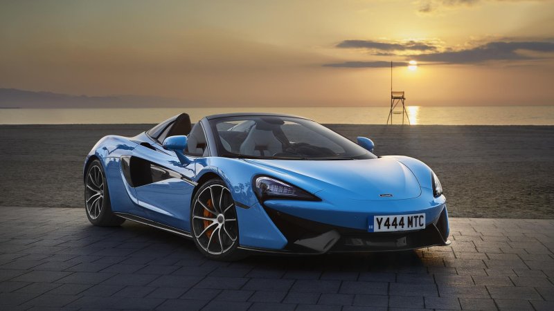 McLaren 570S Spider Makes its Asian Debut in Japan