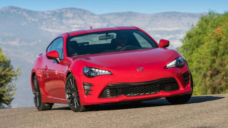 2017 Toyota 86 Review: It Could Win Your Heart, If Only You’d Give It a Chance