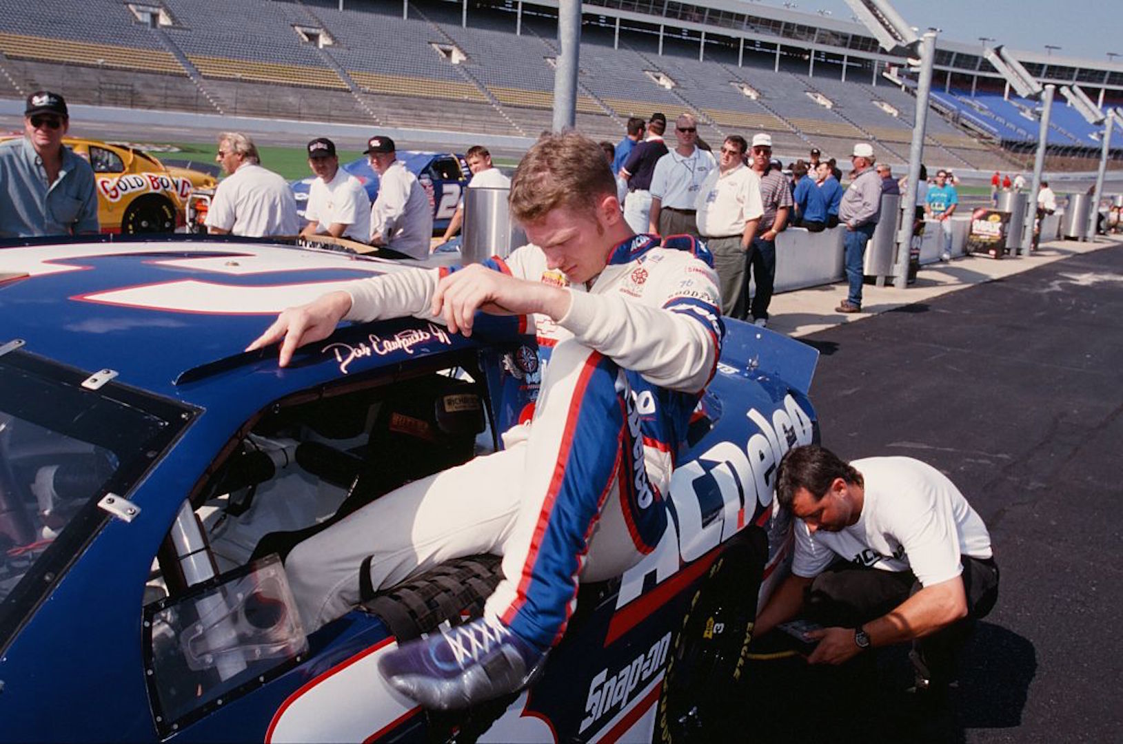 NASCAR 2006 DALE JR./AZ sold