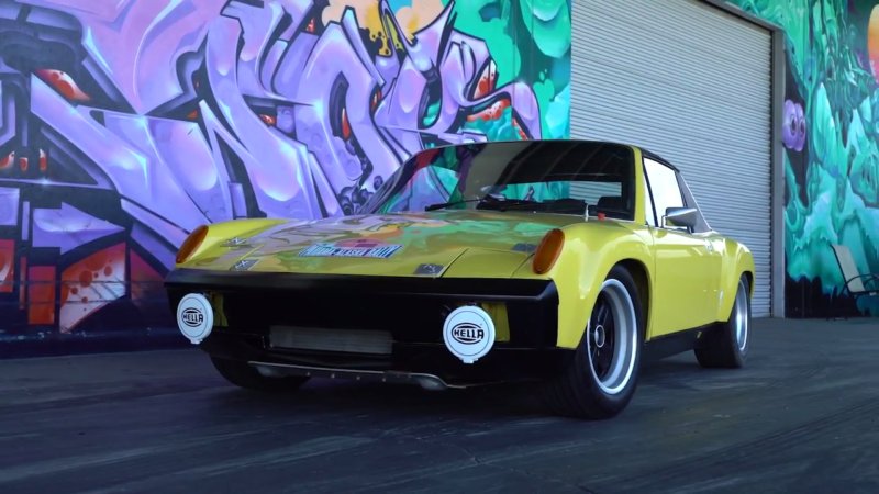 Watch Pikes Peak Legend Jeff Zwart Rip Burnouts and Donuts in His Porsche 914/6