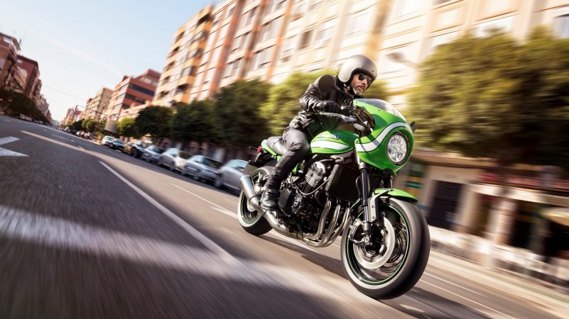 Kawasaki Z900RS Cafe Adds Some Sporty Spice to the New Retro Standard