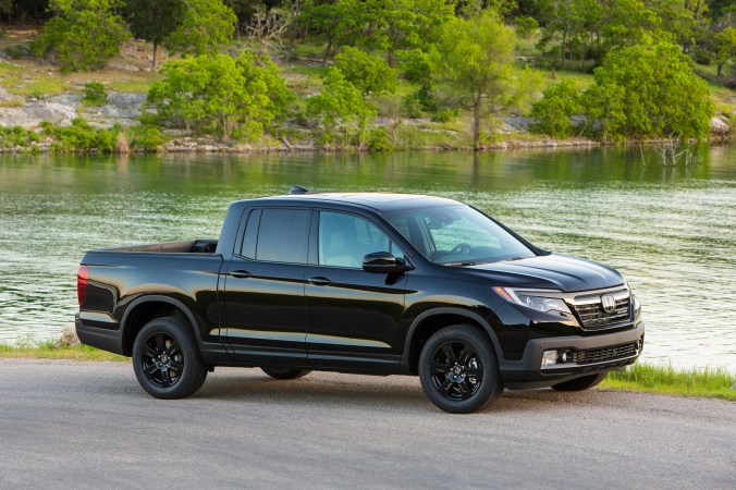 Honda Ridgeline Named 2018 Best Pickup Truck to Buy