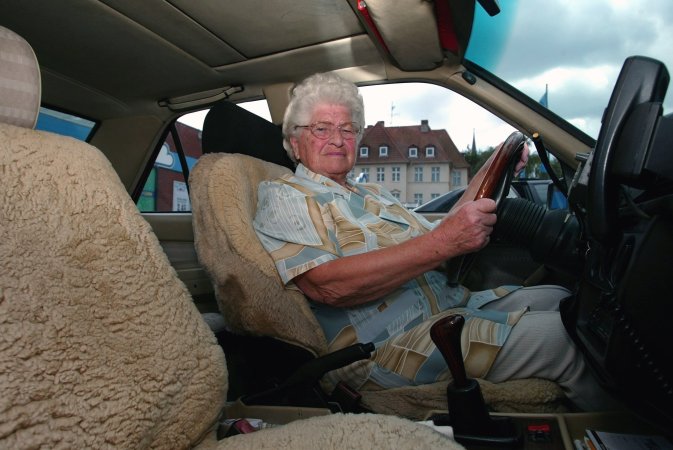 Simple Steps Most Elderly Drivers Don’t Take to Cut Risk of Crash