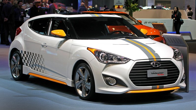 The New Hyundai Veloster Is Coming in Early 2018