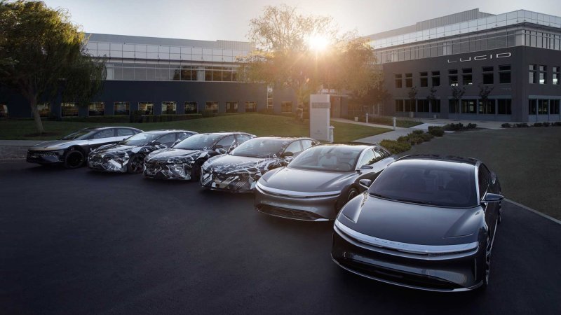 In a Show of Vitality, Lucid Motors Moves into Snazzy New Headquarters