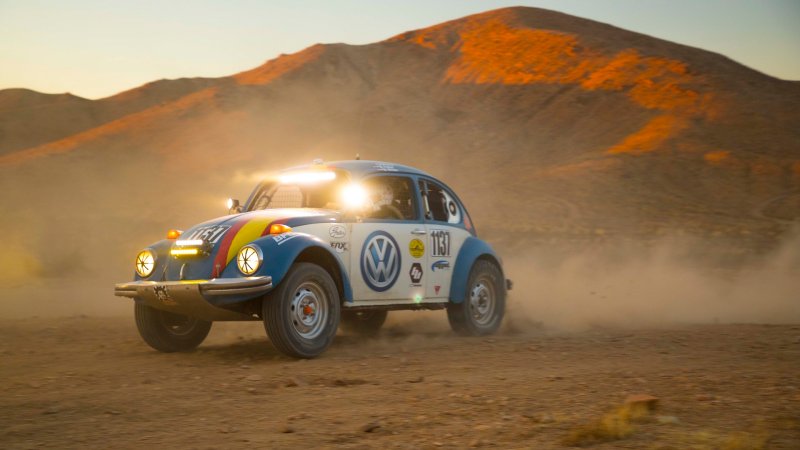 Volkswagen Sponsors 1970 Beetle in Baja 1000