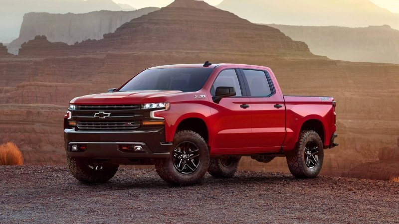 GM Reveals 2019 Chevrolet Silverado 1500 in Surprise Texas Debut