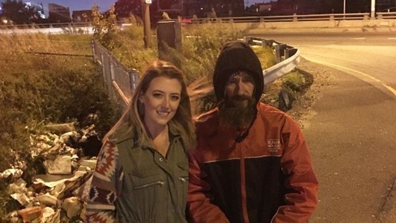 Homeless Veteran Who Gave His Last $20 to Stranded Motorist Gets New House, ‘Dream’ Truck