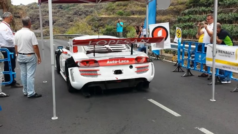 Watch This Howling Audi R8 LMS Demolish a Hillclimb