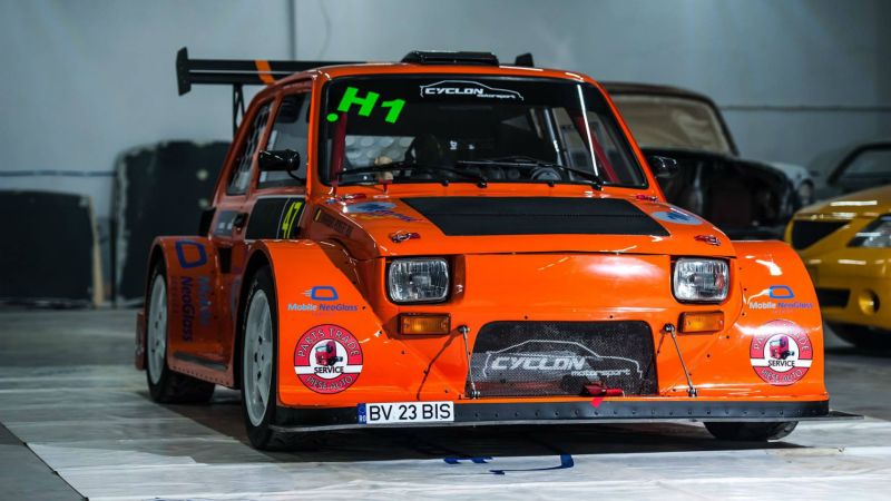 Watch This Hayabusa-Swapped Fiat 126 Scream to 13,000 RPM