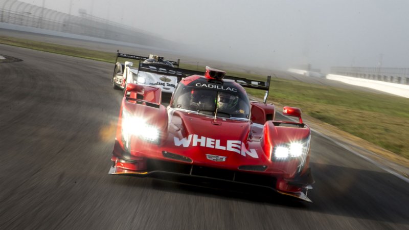 Cadillac Shows its Worth at Daytona Roar Event While Alonso Adjusts to Prototype Action