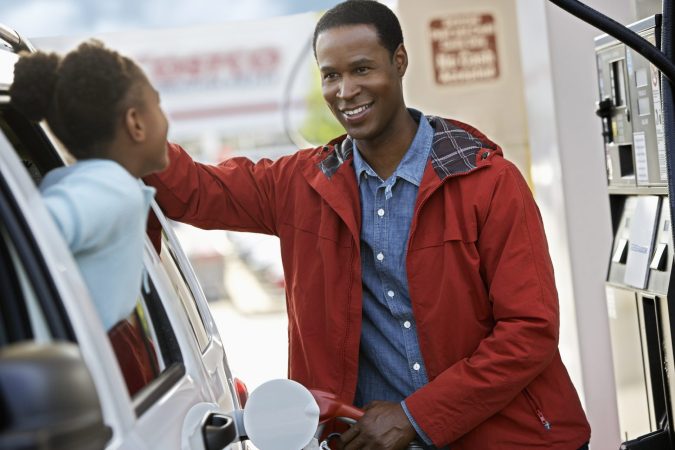 Weekly Drop in Gasoline Prices a First for 2018