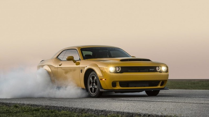 Watch the 1,035 HP Hennessey Dodge Demon Punish the Drag Strip