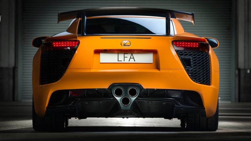 Lexus LFA Nurburgring Package Goes for $700,000 at Barrett-Jackson