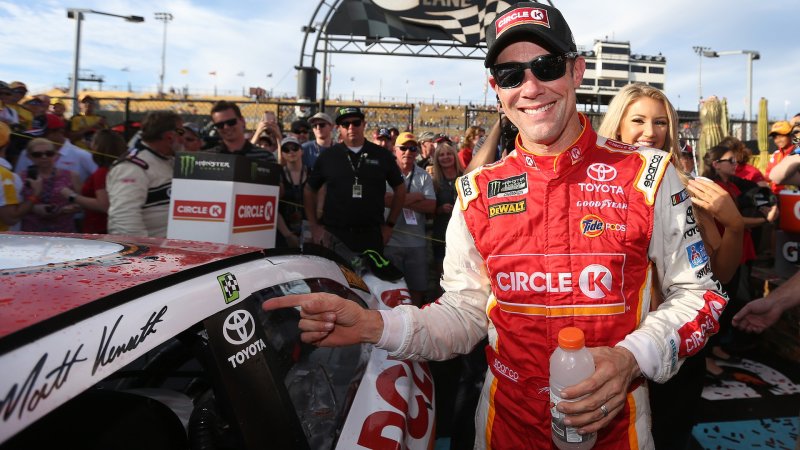 It’s Official: Matt Kenseth Returns to NASCAR, Roush Fenway Racing