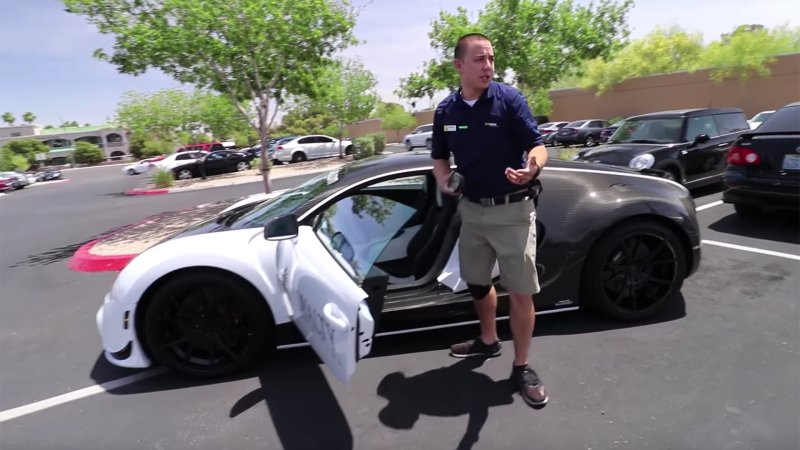 Here’s What Happens When You Take a $2 Million Bugatti Veyron to CarMax