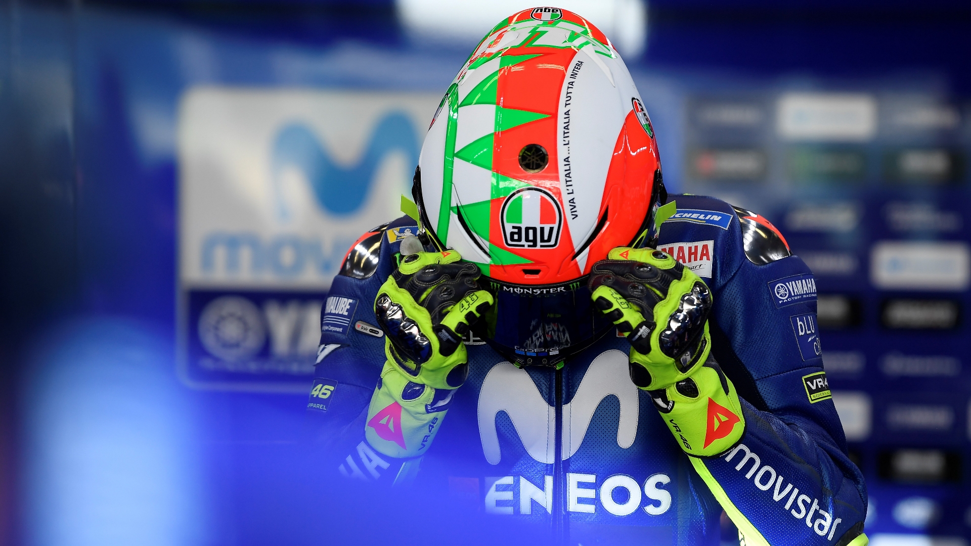 Valentino Rossi Debuts Agv Pista Gp R Tricolore Helmet Design At 