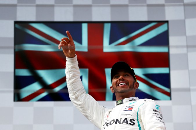 Lewis Hamilton Could Renew Mercedes Deal Before British Grand Prix