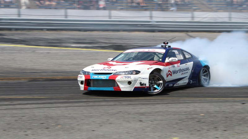 James Deane Grabs the Top Spot at Formula Drift New Jersey