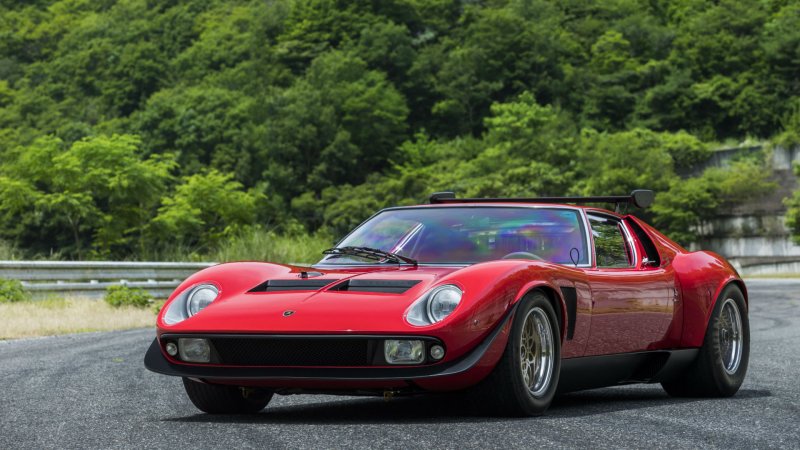 Lamborghini’s Polo Storico Division Restores One-Off Miura SVR