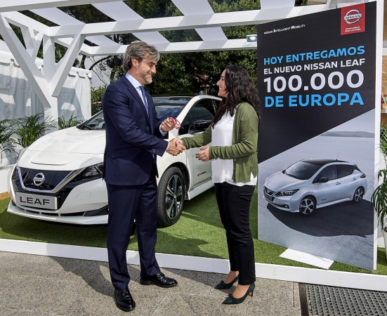 Nissan Sells Its 100,000th Leaf EV in Europe