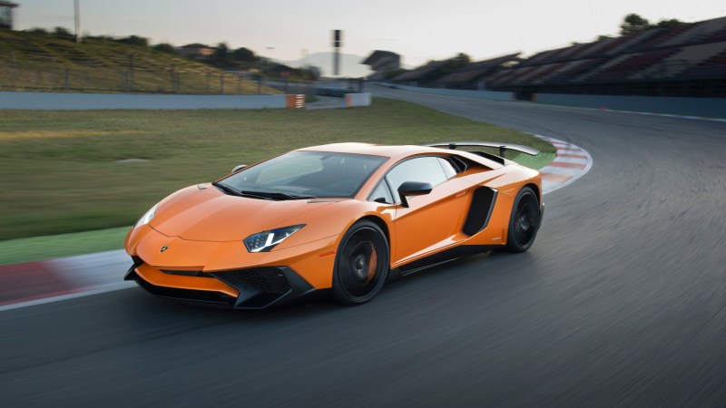 Lamborghini Recalls Aventador SV for Possible Wheel Detachment