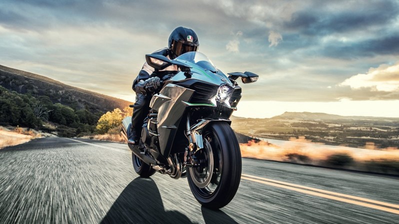 Kawasaki Ninja H2 to Make Record Attempt at Bonneville Speed Week