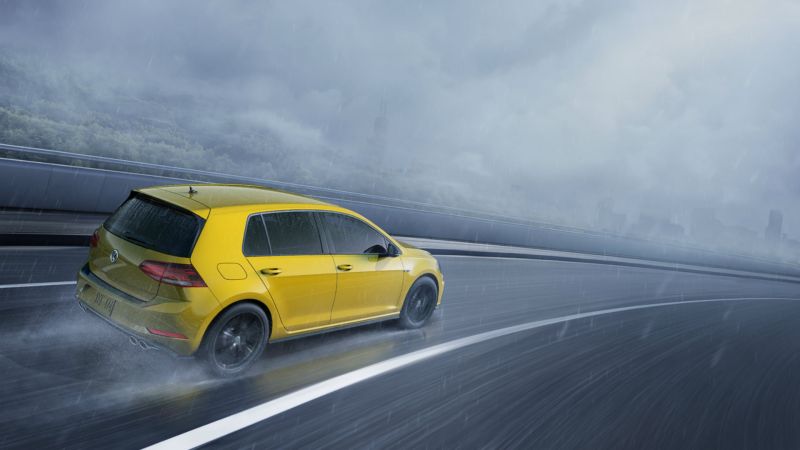 Volkswagen: Sorry, 400-Horsepower Golf R Ain’t Gonna Happen