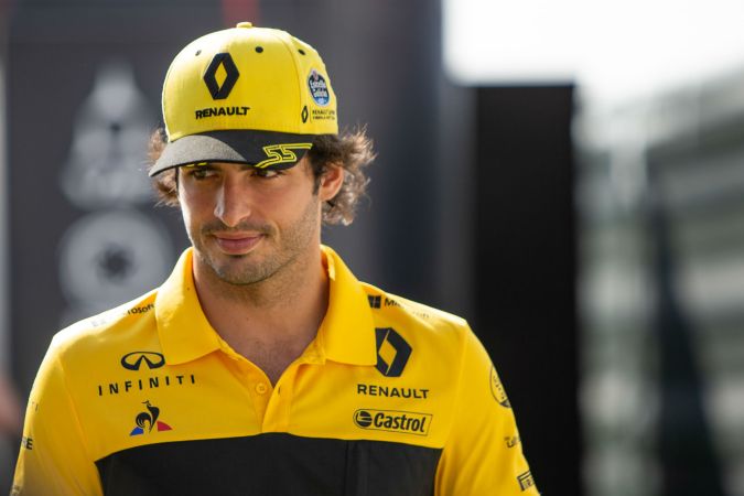 McLaren F1 Team Confirms Carlos Sainz for 2019 and Beyond