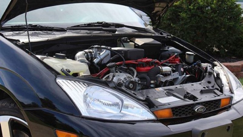 This Ford Focus Has Double the Cylinders for Double the Fun